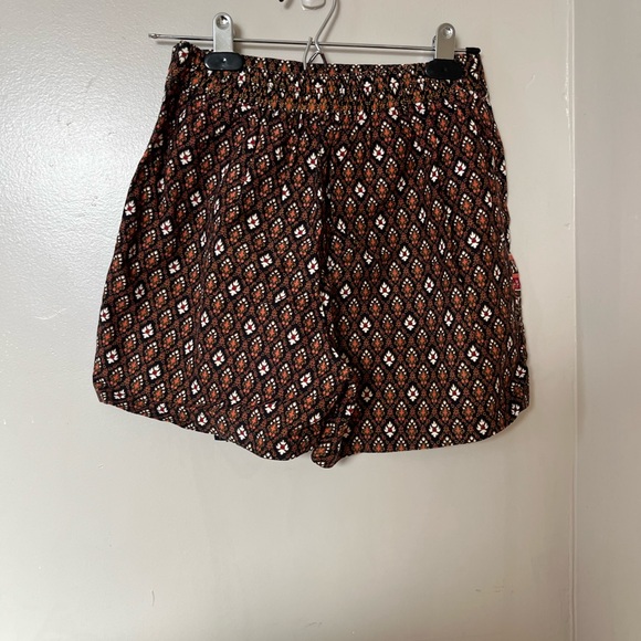 Patterned Mini Skort - Picture 3 of 3